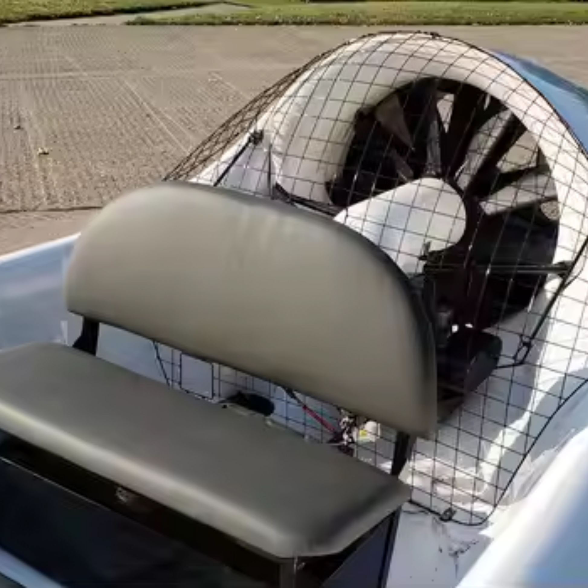 GlissAir SoloCruze Hovercraft